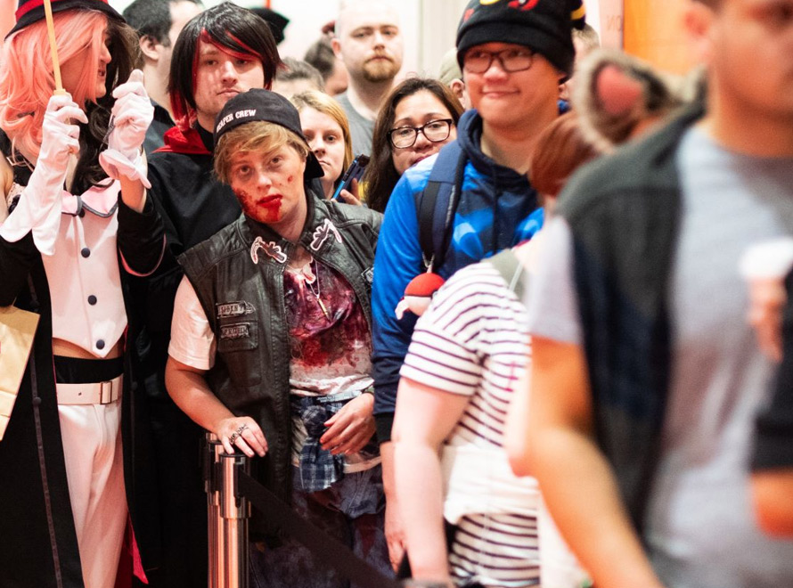 Read story: ComicCon